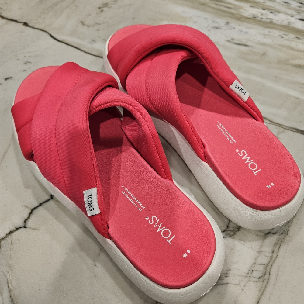 TOMS Women's Vibrant Pink Slide Sandals